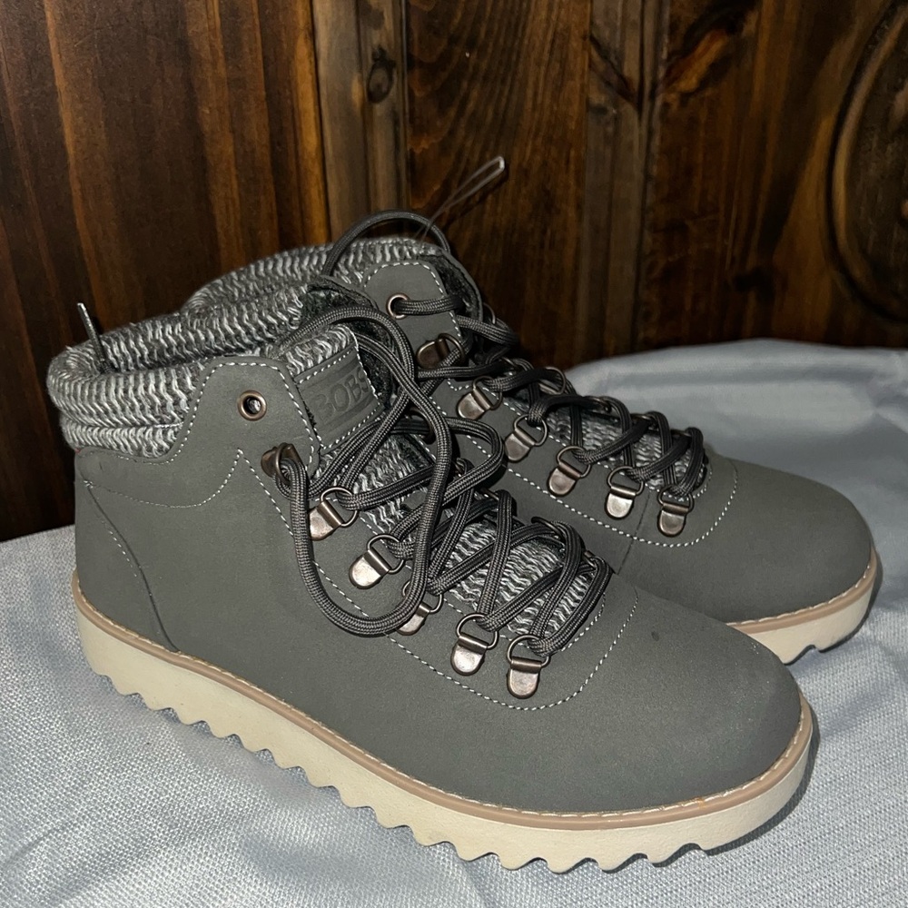 Skechers Bobs Mountain Kiss Boots Hiking